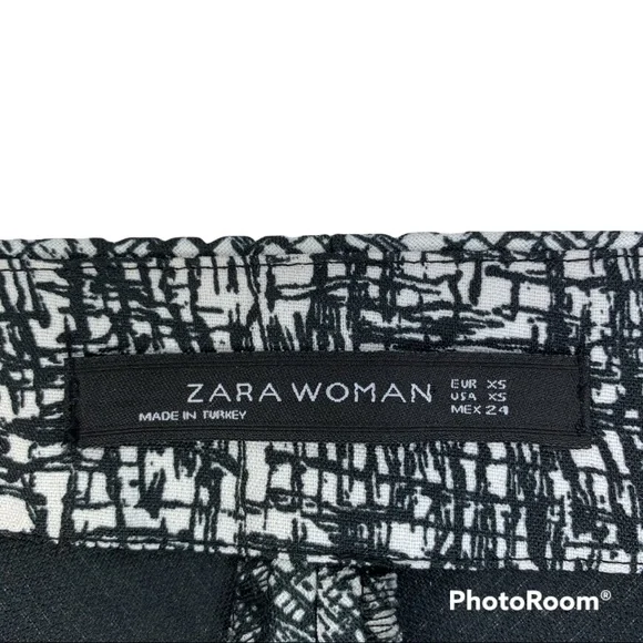 Zara Women’s Flare Black and White Mini Skirt - Picture 6 of 7